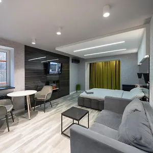 Luxrent Kreshatik Arenacity Skybar Апартаменты